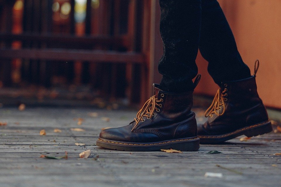 Dress shoes