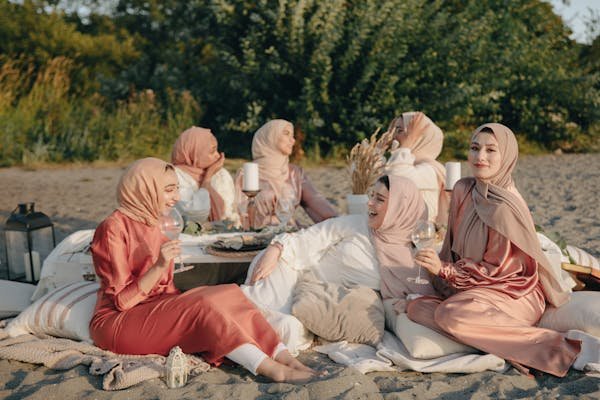 Joyful dresses