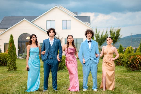 Prom dresses with slits