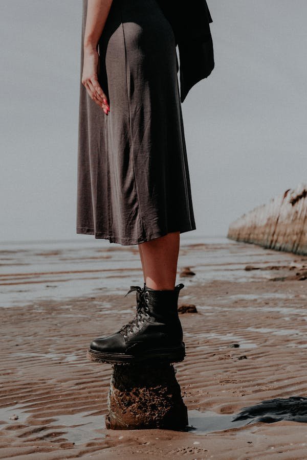 Black swan dress